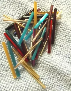 Tschechische 1 1/4 Zoll MEHRFACHPACK GLAS GERADE RÖHRE KUGEL PERLEN 100+ Perlen - Bild 1 von 2