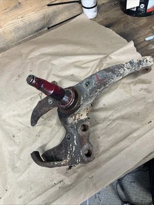82-92 Camaro Firebird Driver Front Spindle Steering Knuckle Left LH Original GM - Picture 1 of 3