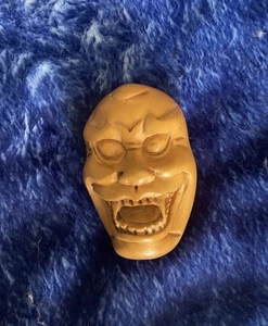 Antigua Máscara Netsuke Japonesa Monstruo Demonio Guarda Malvado Kimono Usar - Firmada - Imagen 1 de 17