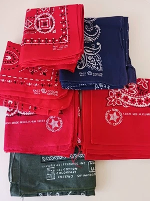 Bandana de algodón vintage Paris verde RN 13960 rojo azul elefante tronco hasta 23733 EE. UU. Foto 1 de 4