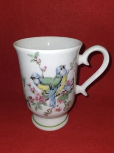 Vintage Porcelain Coffee Mug / Cup Birds 8 oz Japan - Picture 1 of 5