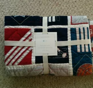 POTTERY BARN KINDER Liam Sports Kleinkind KRIPPE STEPPDECKE Baseball Basketball KINDERZIMMER - Bild 1 von 3