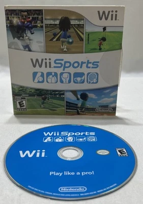 Wii Sports (Nintendo Wii, 2006) Complete /w Sleeve & Manual - Image 1 of 4