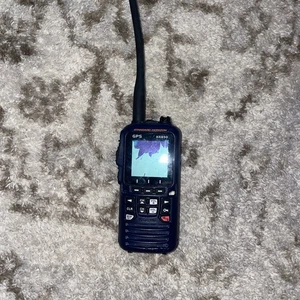 Standard Horizon HX890 - Floating 6 Watt Class H DSC Handheld Damage Screen - Picture 1 of 4