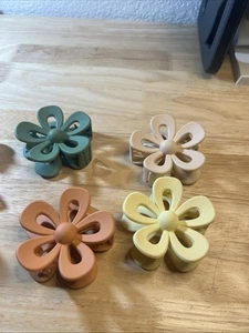 4 Fermagli Capelli Fiore Rosa Sfumature Finitura Opaca Impugnatura Antiscivolo Ultra Leggero con 5 Sm - Foto 1 di 6
