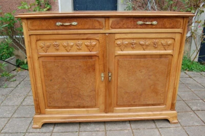 buffet art nouveau en noyer des année 1900 - Photo 1/4