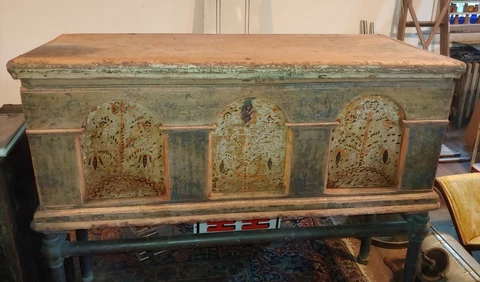 Rare Early Antique Pennsylvania - German Decorated Wooden Blanket Chest Cover