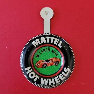 McLAREN M6A - HOT WHEELS VINTAGE 1969 REDLINE BADGE BUTTON - EX - Image 1 of 2