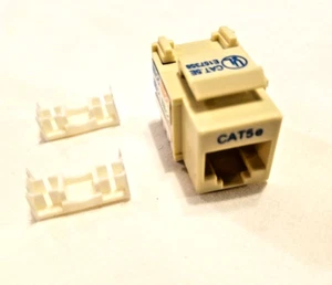 Cat5e RJ-45 Keystone Jacks - Off White - QUANTITY OF 10 - Afbeelding 1 van 9