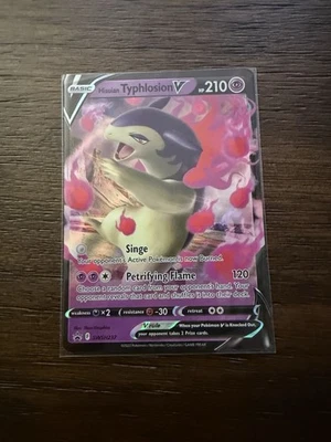 Hisuian Typhlosion V SWSH237 SWSH: Sword & Shield Promo Cards Holo - Image 1 of 2