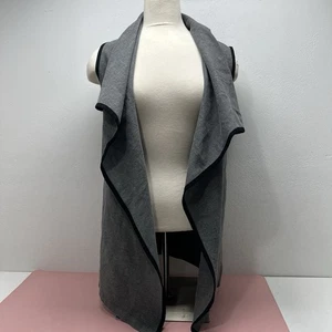 TASC Performance Womens Activewear Open Vest Size Small Toggle Closure Grey - Picture 1 of 11