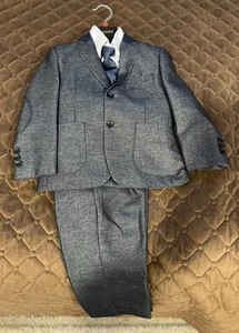 EUC Tazio Boy's Grey Formal Suit Set Size 4 Jacket Vest Pants Shirt & Tie - Picture 1 of 12