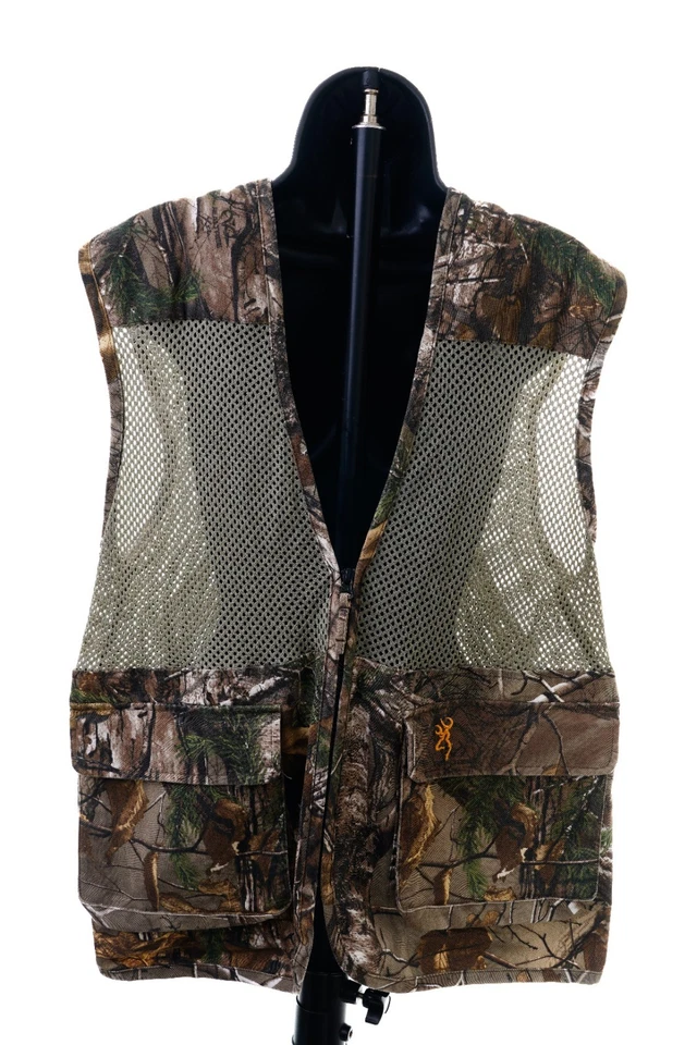 Browning Hunting Vest Camo Mossy Oak Break Up Hiking Sz M - Image 1 of 4