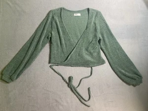 Cárdigan Hollister Junior/Mujer L Super Suave Crop Wrap Verde Musgo Manga Larga - Imagen 1 de 8