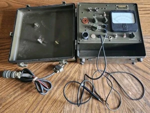 Motorola AN/URM-94 TS 970 A/U FR-36-C-6-00327(E) Military Radio Test Set US Navy - Picture 1 of 21