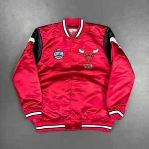 100% Authentic Chicago Bulls Mitchell & Ness 1996 Finals Jacket Youth XL 18/20 - Picture 1 of 8