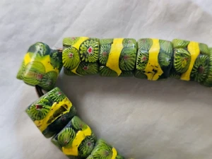 Old African tribal beads, green (a) - Picture 1 of 10
