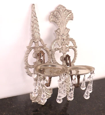 Antiguo par de colgantes de aplique de pared de vela única de candelabro enchapado en plata Foto 1 de 4
