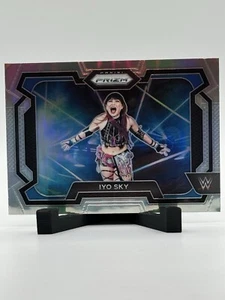 2024 Panini Prizm WWE - Iyo Sky - Silver Prizm SP - #90 - WWE SmackDown! - Picture 1 of 2