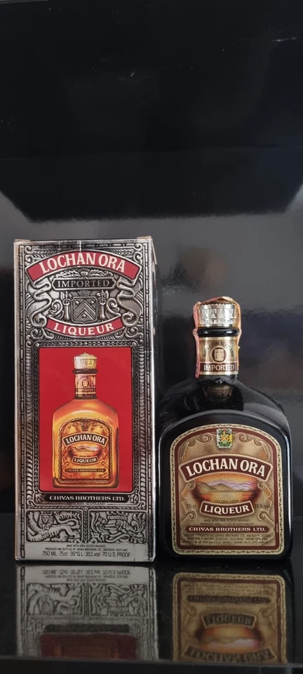 LOCHAN ORA LIQUEUR IMPORTED  CHIVAS BROTHERS 75CL 35%VOL - Immagine 1 di 4