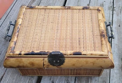 Caja de almacenamiento vintage de caña de bambú y ratán con caparazón de tortuga quemada Boho 16"x11"x7" Foto 1 de 4