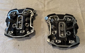 OEM 2023 Harley Davidson BREAKOUT FXBR CYLINDER HEADS 117 ci Nice take off parts - Bild 1 von 16