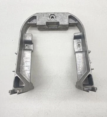 Soporte de montaje reposabrazos consola central delantera Audi A6 2005-2011 OEM #4F0864283 Foto 1 de 3