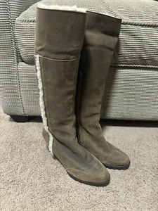 Bally Women’s Brown Shearling Boots Sz 37 - Picture 1 of 10