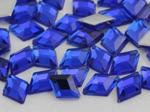 10 x 7 mm blauer Saphir dunkel .NAB01 flache Rückseite Diamant Acryl Edelsteine - 100 Stück - Bild 1 von 3