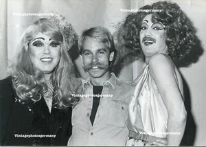 G1491 Foto 70er Jahre Dragqueen Mann Gay Crossdresser Crossdressing LGBTQ Drag - Picture 1 of 2