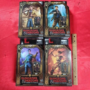 Hasbro Dungeons & Dragons Golden Archive 6" Figuren - Simon, Forge, Edgin & Holga - Bild 1 von 11
