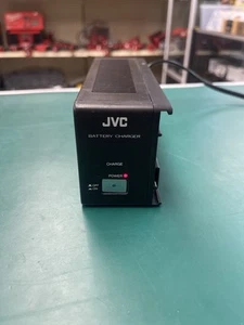 Chargeur de batterie JVC BB-P3EK - Photo 1 sur 3