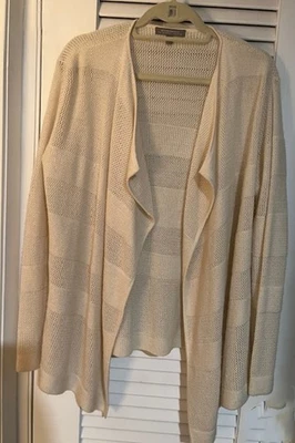 Suéter Cárdigan Neiman Marcus Crema Cachemira Abierto Manga Larga ~ Mediano Foto 1 de 4