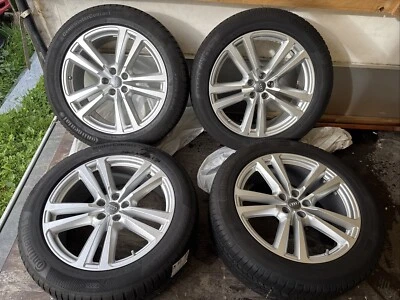 4x Original Winterräder Audi Q7 SQ7 4M Reifen 255/50 R20 4M0601025G Continental - Bild 1 von 4