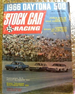 Vintage STOCK CAR RACING Magazine JULY 1966 Daytona 500 '66 Recap FREE SHIPPING - Picture 1 of 5