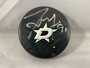 Tyler Seguin Dallas Stars Autographed Official Game Puck *Large Stars Logo * - Picture 1 of 10