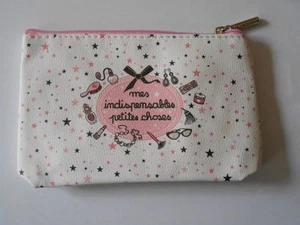 kleine Tasche Mehrzwecktasche weiß "Meine unverzichtbaren Kleinigkeiten" - Bild 1 von 1