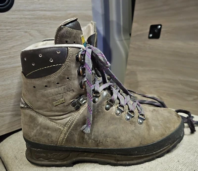 Meindl Island Vintage Gortex Vibram Germany 2842 Boots BC II sz 8.5 - Image 1 of 4