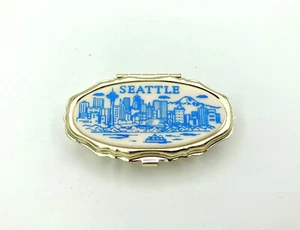 Vintage Seattle Washington Mini Sewing Kit Case - Travel Purse - Picture 1 of 5