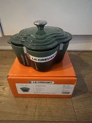 Le Creuset Vaso per fiori profondi in ghisa 20 cm - Artichaut - Immagine 1 di 4