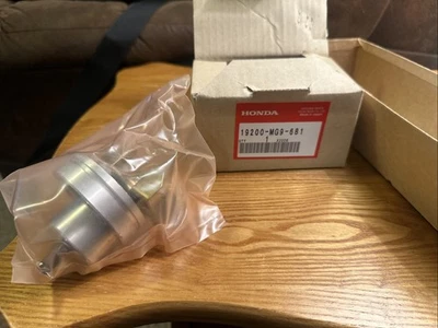 Водяной насос 1975-1987 GL1000 GL1100 GL1200 Goldwing от оригинального производителя Honda 19200-MG9-681 - Изображение 1 из 2