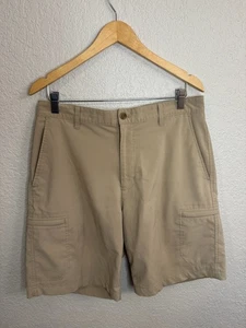 Chaps Golf Mens Shorts Beige Stretch Cargo Pockets Size 33 - Picture 1 of 9