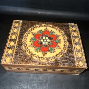 4.5” X 6.5” Trinket JEWELRY Box Hand Carved Wood Painted Red Flower Folk Art - Picture 1 of 5