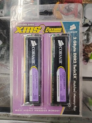 Par de memoria compatible Corsair CM2X512 -5400C4 1 GB XMS2 DDR2 Twin2X Foto 1 de 2