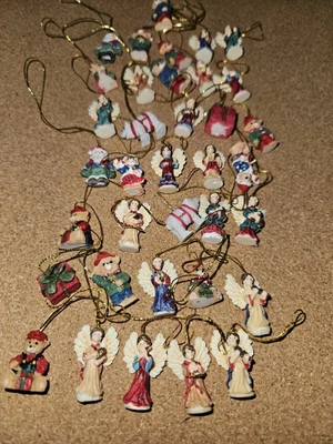 Lote De 36 Piezas De Pequeños Adornos Colgantes Árbol De Navidad 1" Ángeles/Osos Etc  Foto 1 de 4