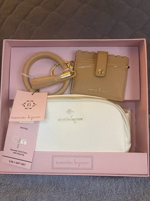 Bolso Cinturón Nanette Lepore Blanco con Estuche para Tarjetas Pulsera y Llavero Set de Regalo 🌺 NUEVO Foto 1 de 2