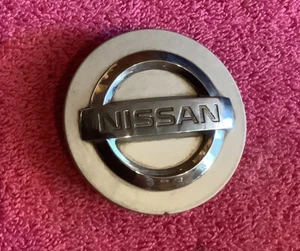 Nissan Altima Maxima Murano 350 Hubcap Center Cap OEM   40342 AU510 - Picture 1 of 2