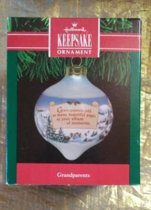 Ornamento palla di vetro HALLMARK KEEPSAKE 1991 - nonni - Foto 1 di 2