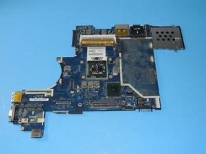 08885V GENUINE Dell Latitude E6410 Motherboard LA-5471P - Picture 1 of 3
