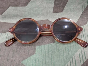 Gafas de sol repro de la Segunda Guerra Mundial alemanas concha de tortuga redondas MG Blendschutzgabrille años 40 de colección - Imagen 1 de 14